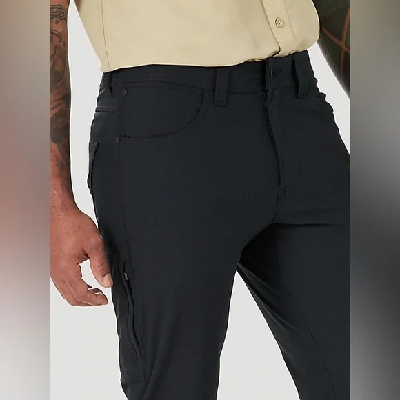 WRANGLER ATG™ MEN'S FWDS FIVE POCKET PANT - Picture 9 of 9